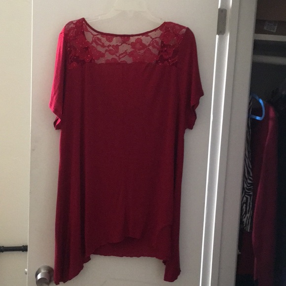 Lavish Red cowl top - Picture 2 of 3